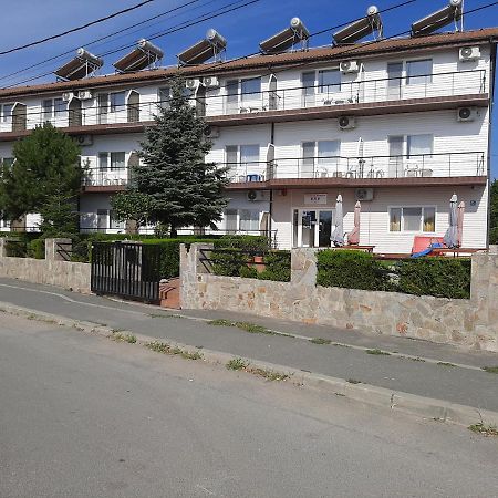 Vila Evy Hotel Костинещи Екстериор снимка