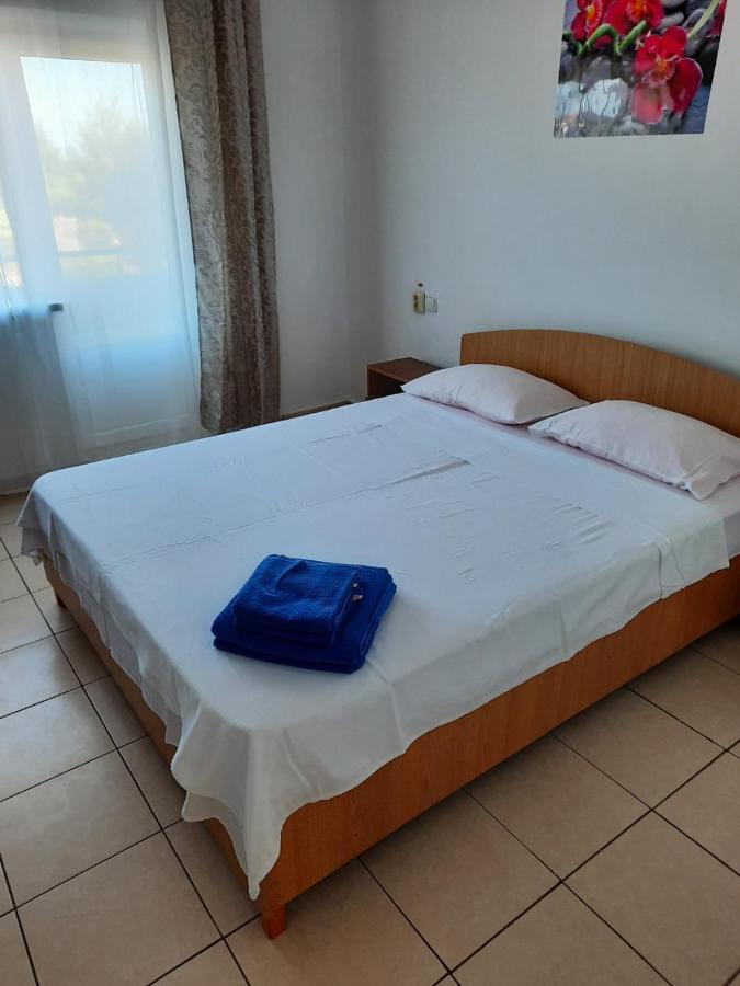 Vila Evy Hotel Костинещи Екстериор снимка