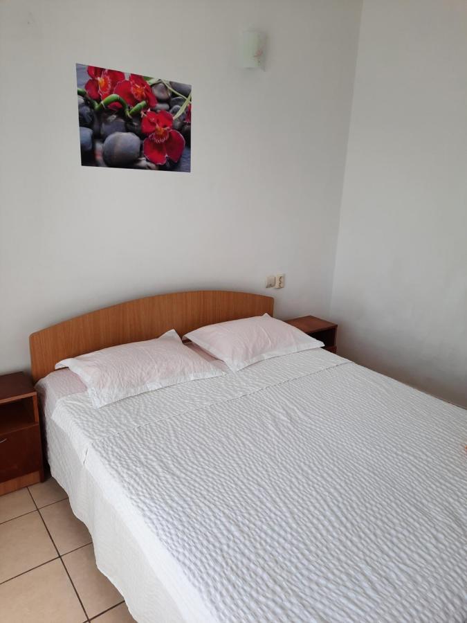 Vila Evy Hotel Костинещи Екстериор снимка
