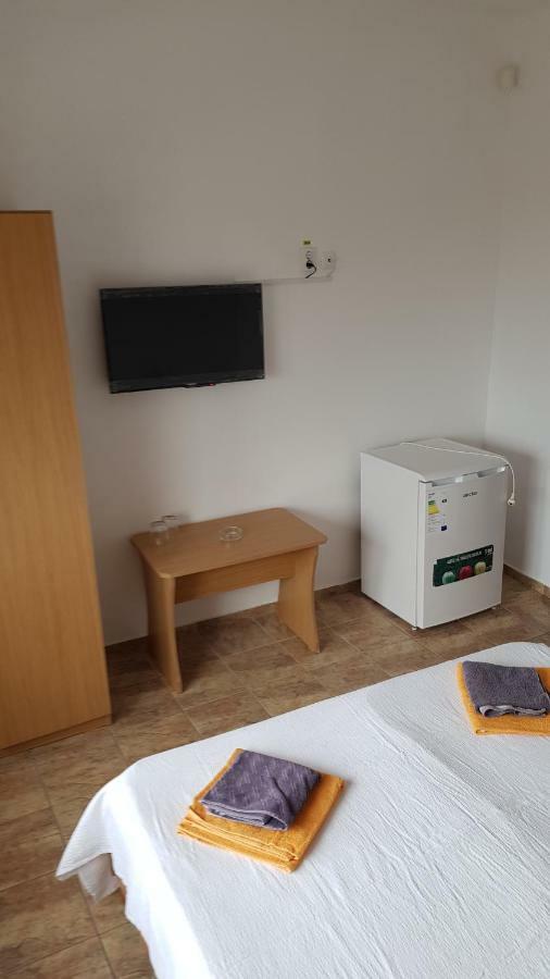 Vila Evy Hotel Костинещи Екстериор снимка